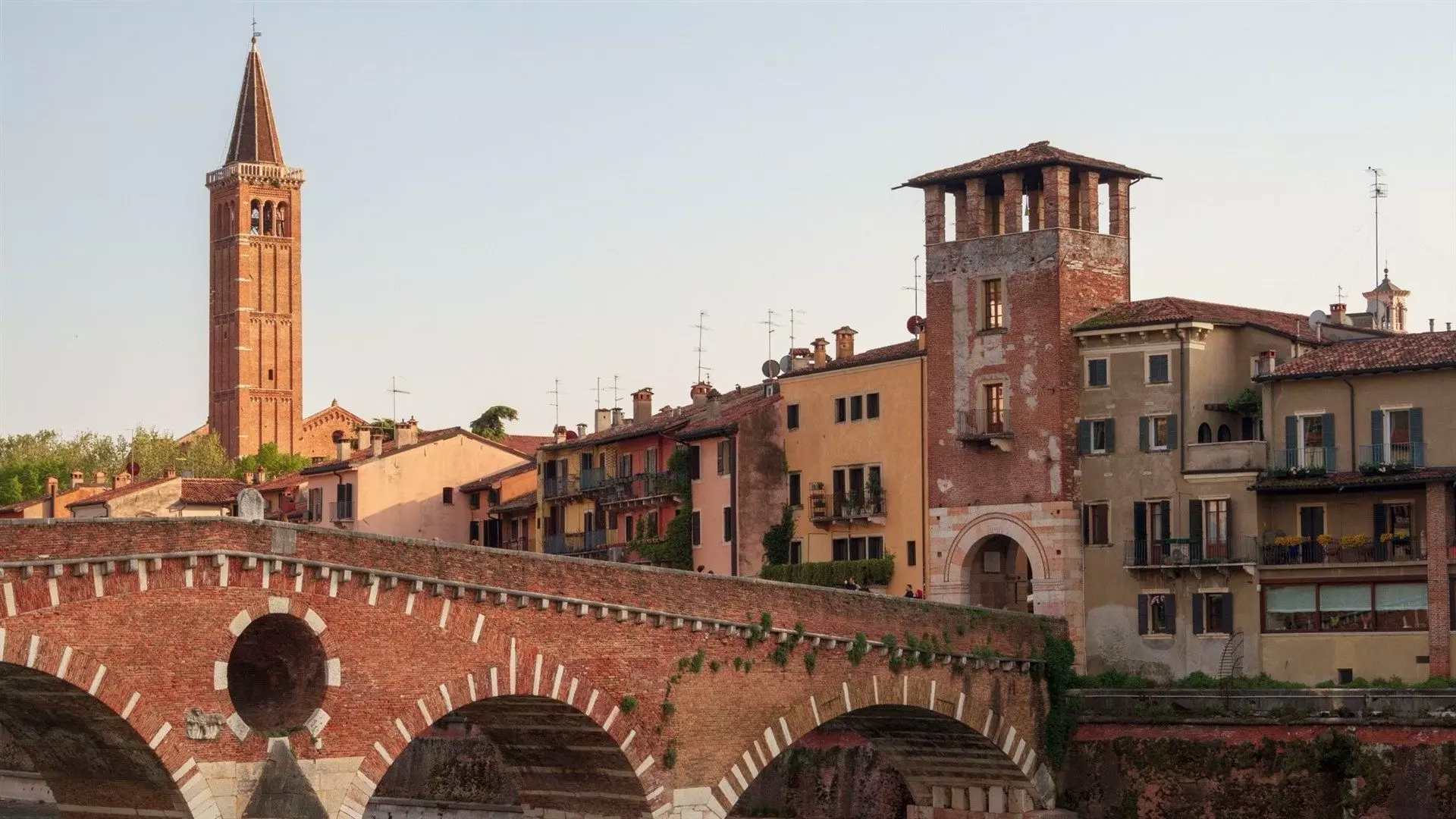 _e_ponte_scaligero_verona_41273f8cd9.webp